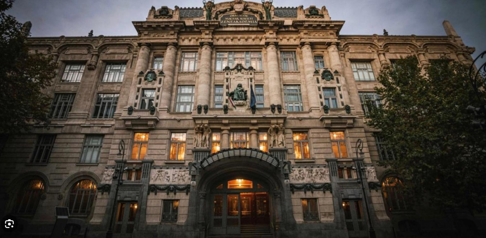 Andrassy Adventures Leilighet Budapest Eksteriør bilde