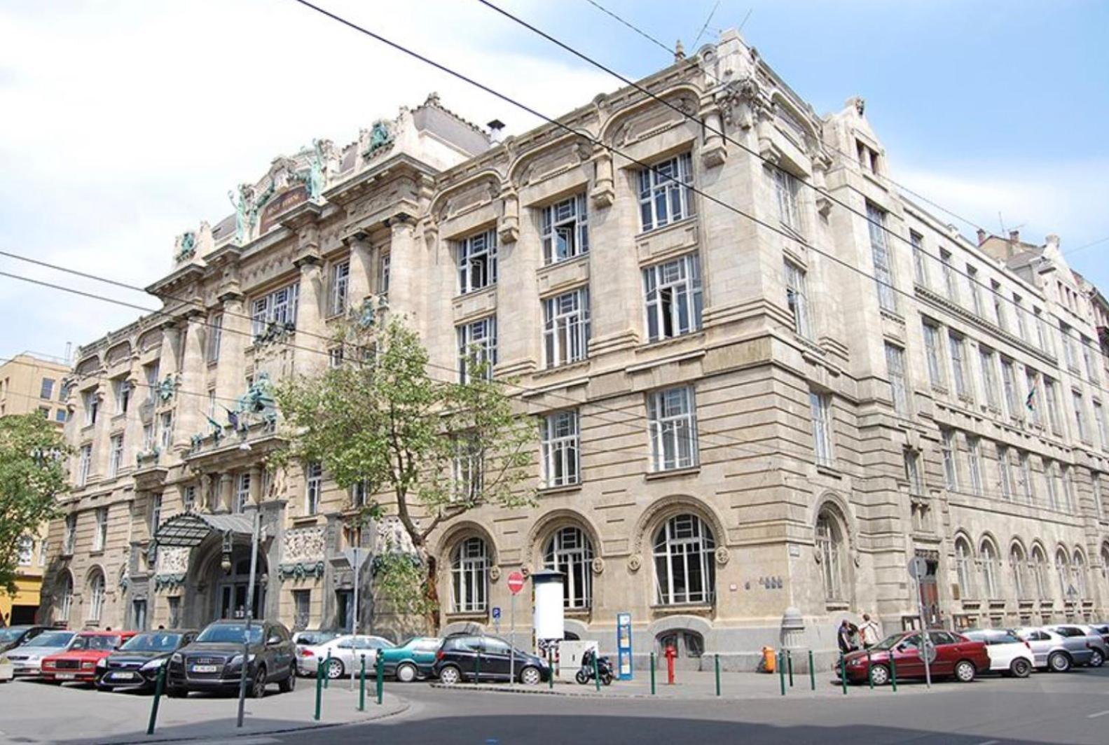 Andrassy Adventures Leilighet Budapest Eksteriør bilde