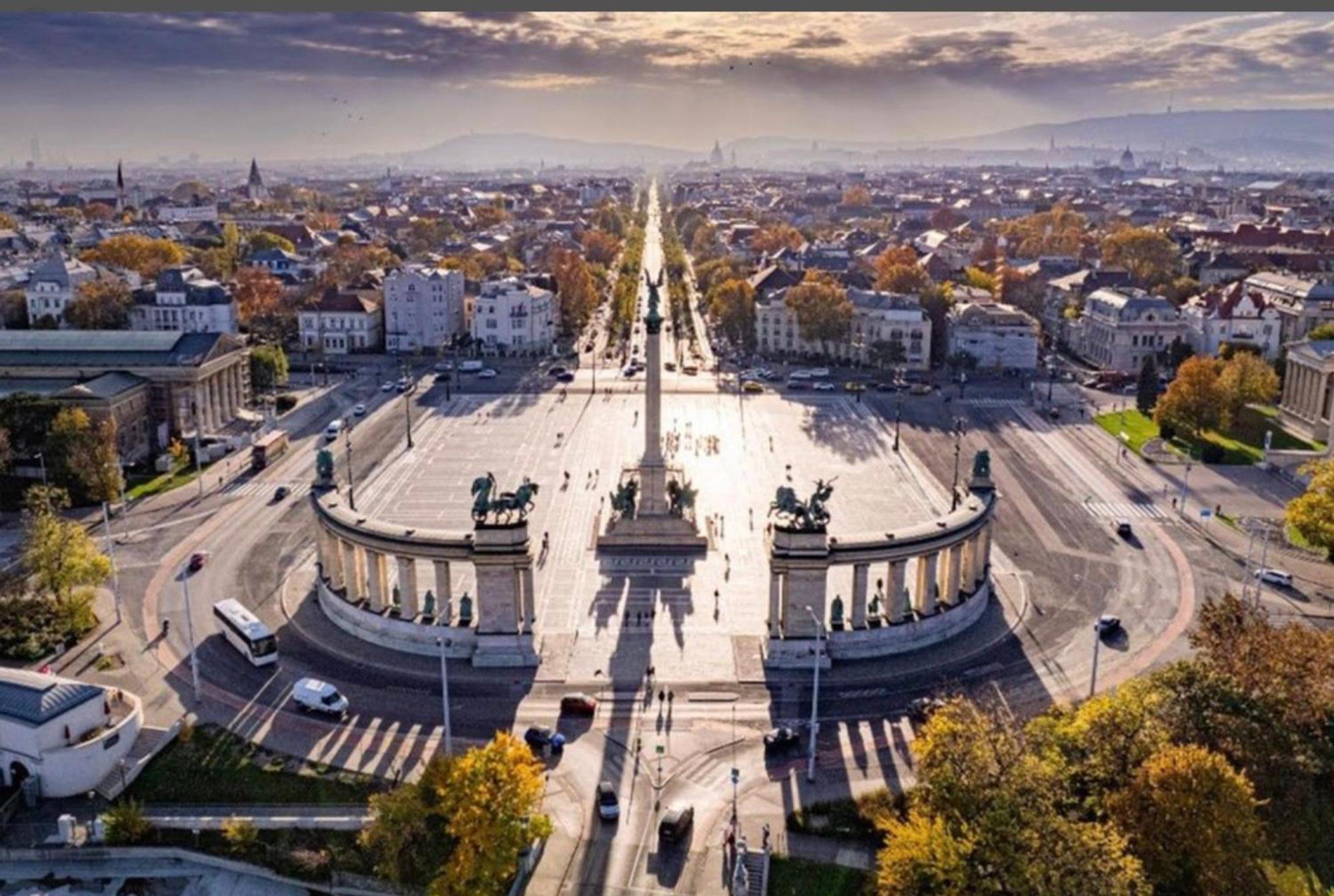 Andrassy Adventures Leilighet Budapest Eksteriør bilde